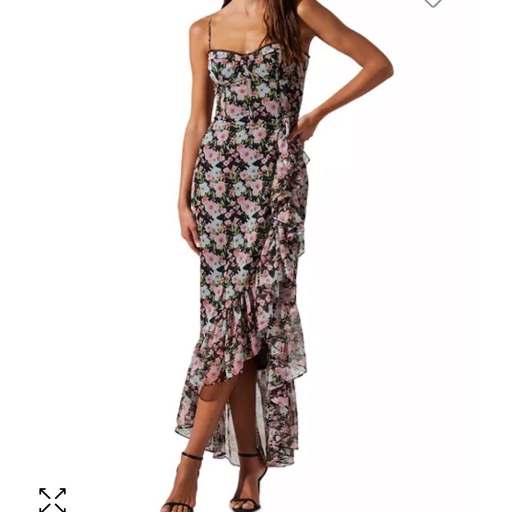 ASTR The Label Brisbane Floral Dress / Size XS